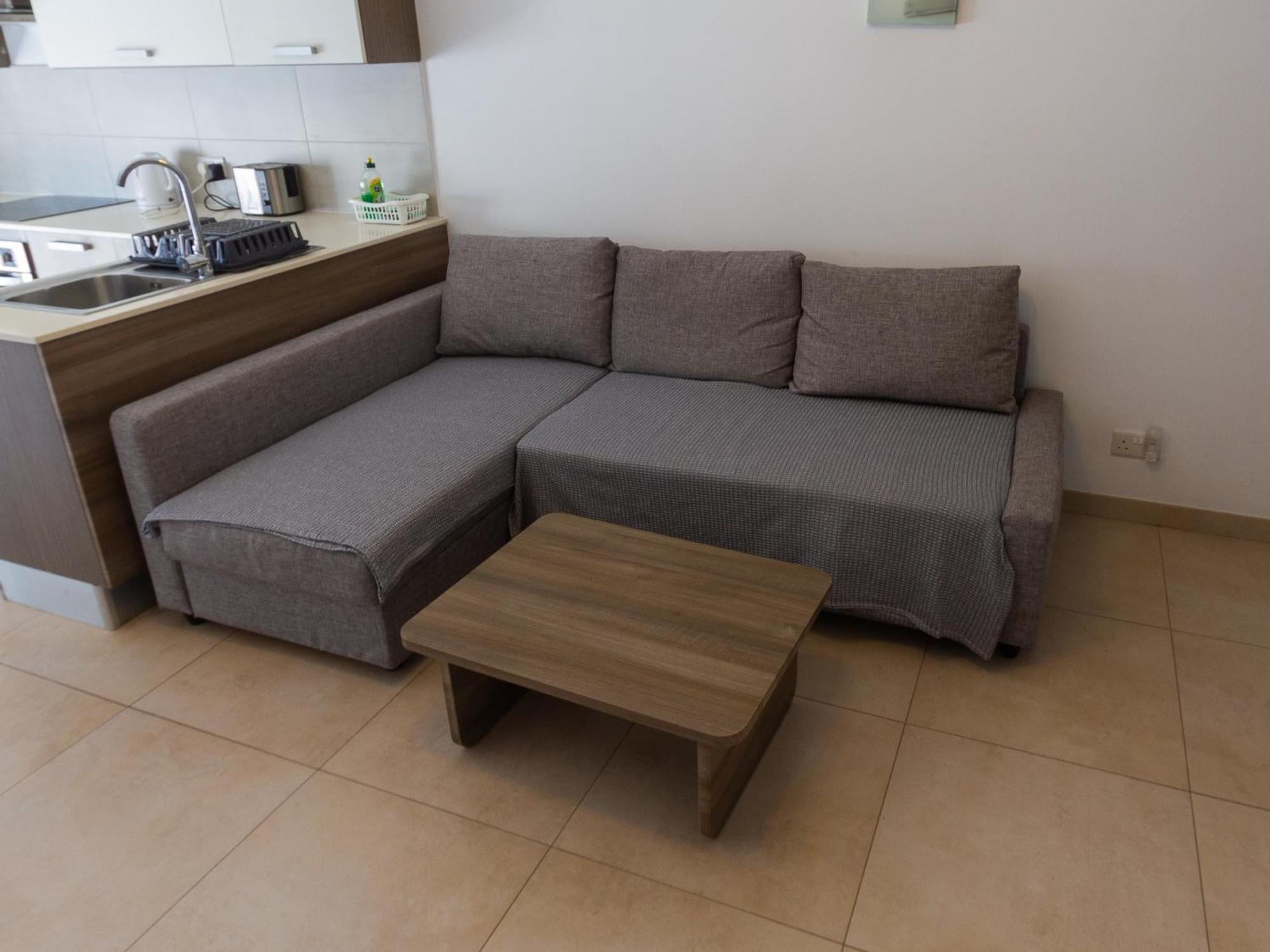 Modern & 2 Bedroom & 2 Bathrooms